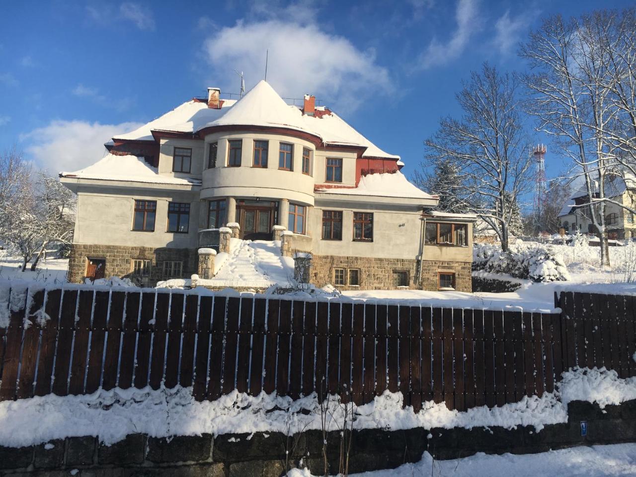 Portus Apartment Smrzovka Bagian luar foto